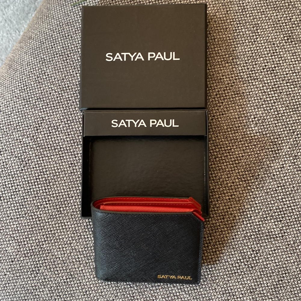 Satya Paul Men’s leather wallet